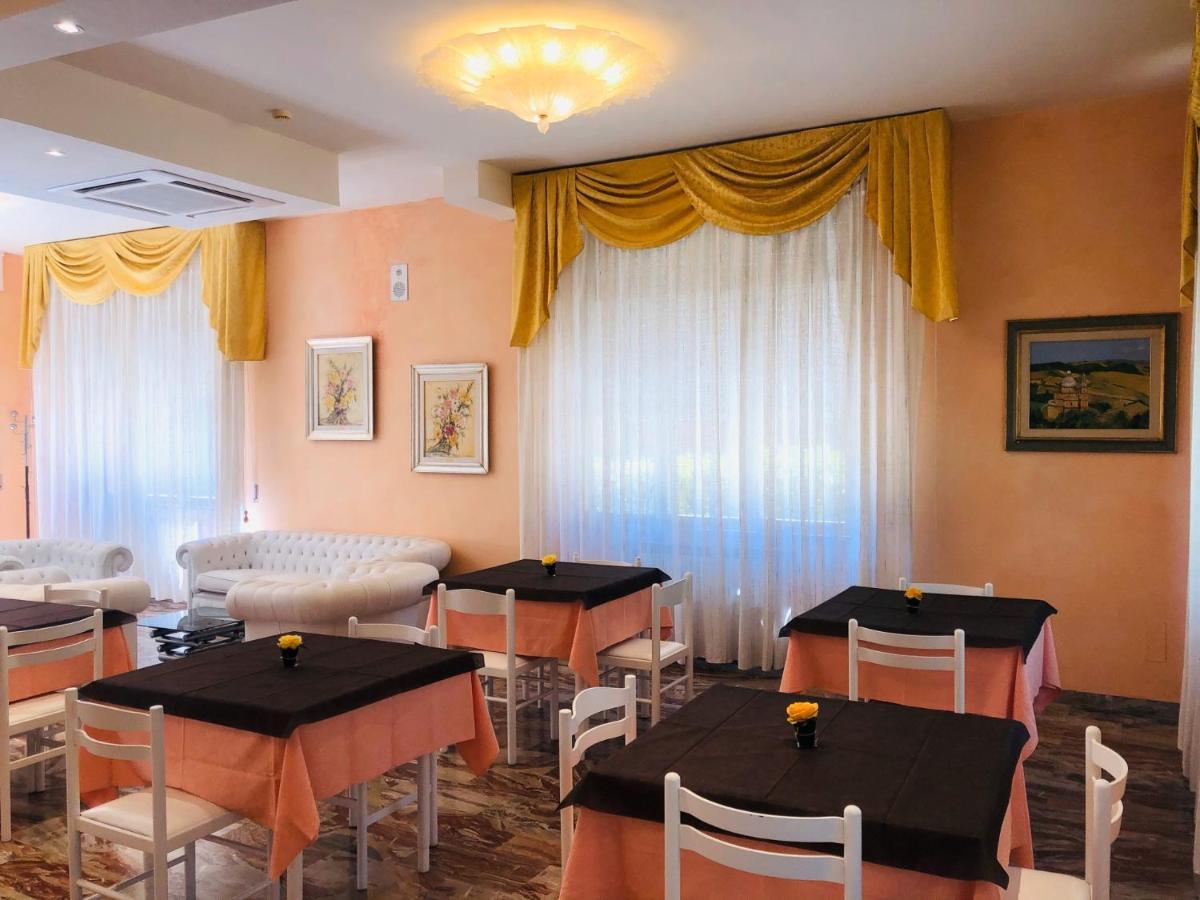 Hotel Marvin Sant'Albino Екстер'єр фото