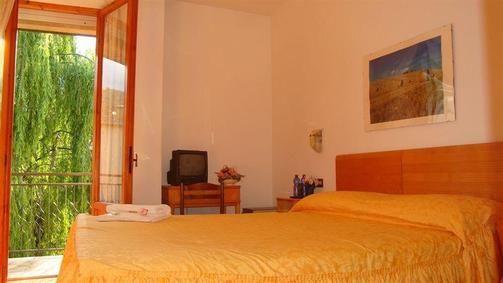 Hotel Marvin Sant'Albino Екстер'єр фото